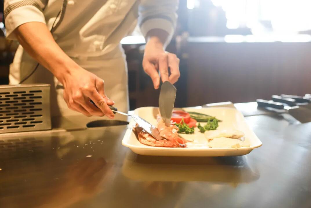 中餐廳黃曉明深圳開店了！開家中餐廳要做哪些？